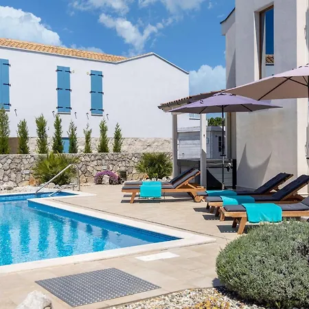 Villa Luxury With A Swimming Pool Kremenici, Krk - 25986