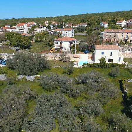 Luxury With A Swimming Pool Kremenici, Krk - 25986